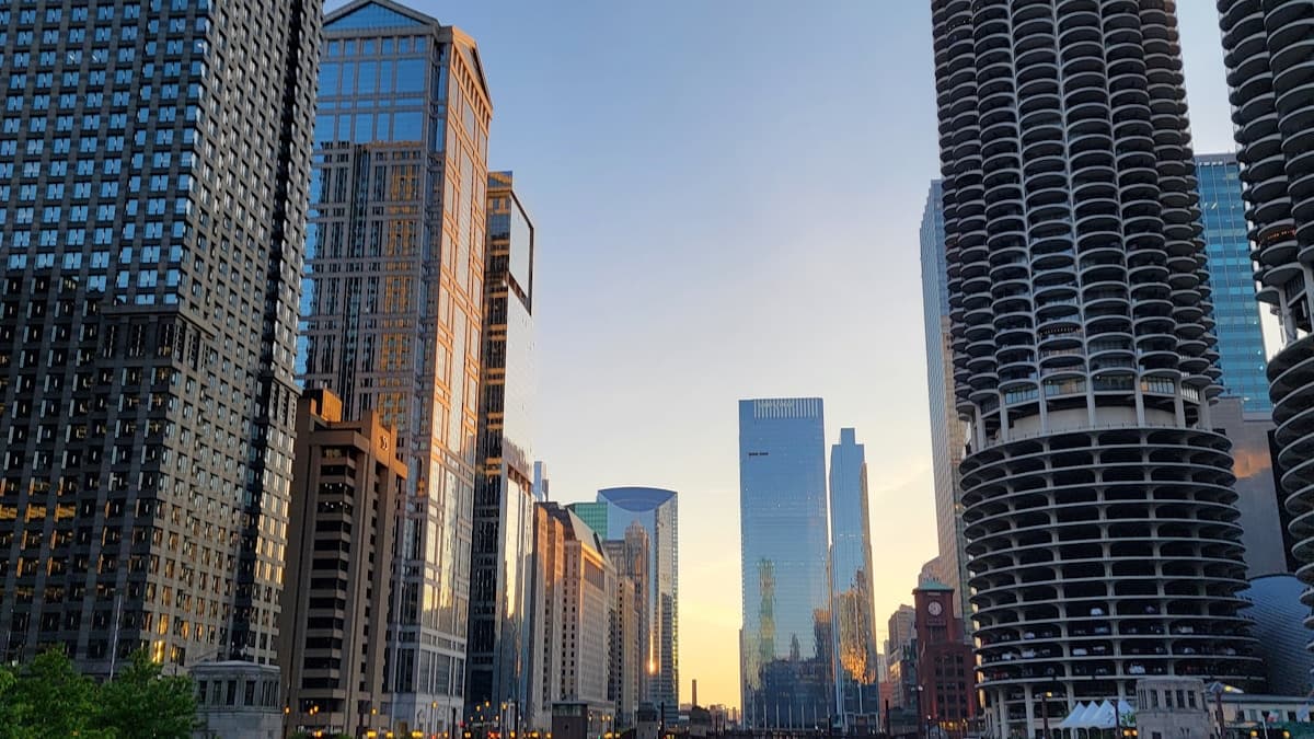 Chicago River architecture